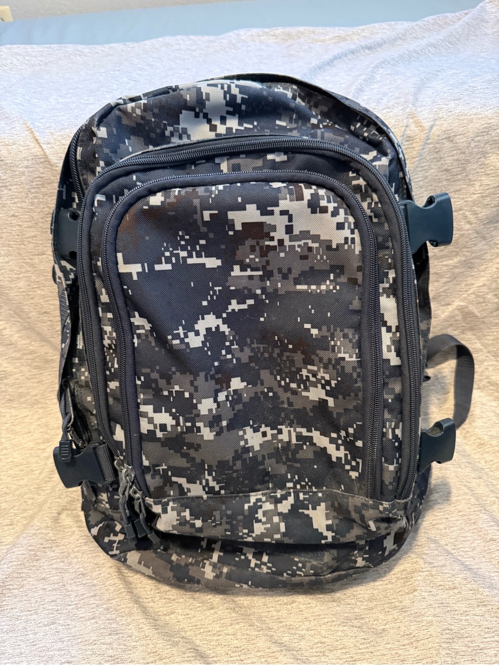 Men's Digital Camo Utility Backpack - Navy/Black/Grey